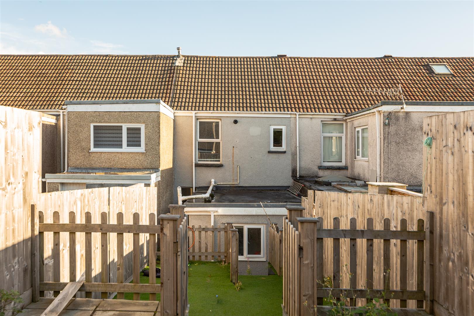 Courtney Street, Manselton, Swansea, SA5 9NX